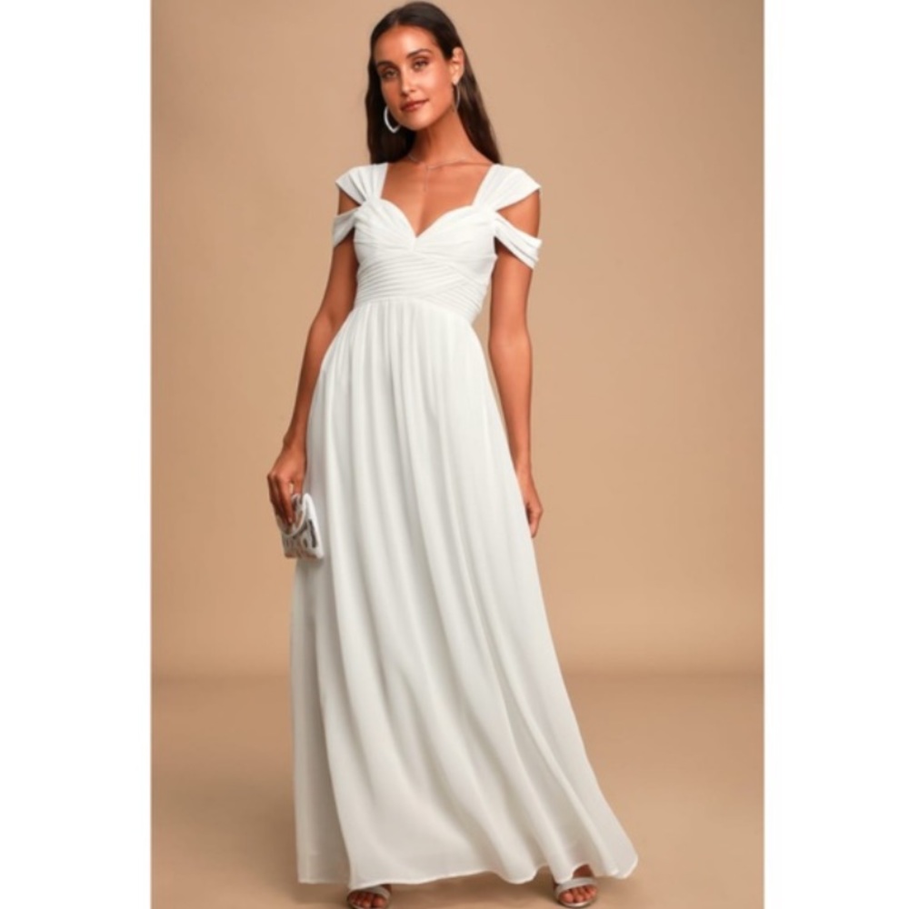 NWT Lulu’s Make Me Move Double Strap White Maxi Dress